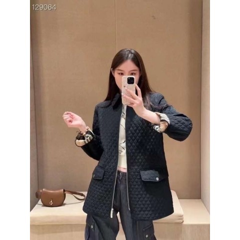 버버리 플랩 퀄팅 지퍼 누빔재킷